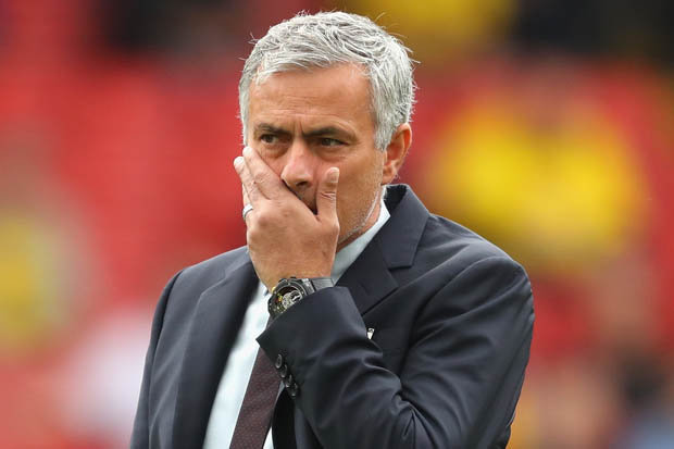 Jose Mourinho slams football 'Einsteins' in no-nonsense retort to Manchester United criticism