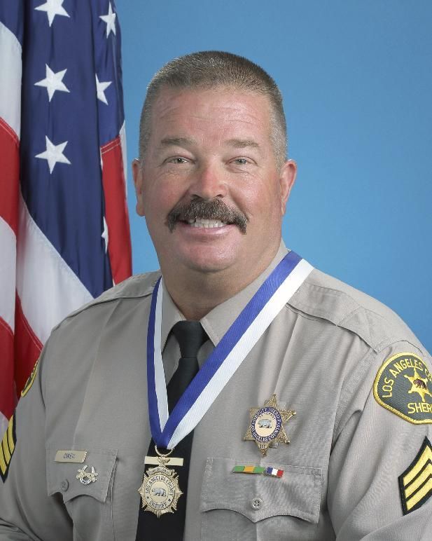 LA sheriff's sergeant killed answering burglary call