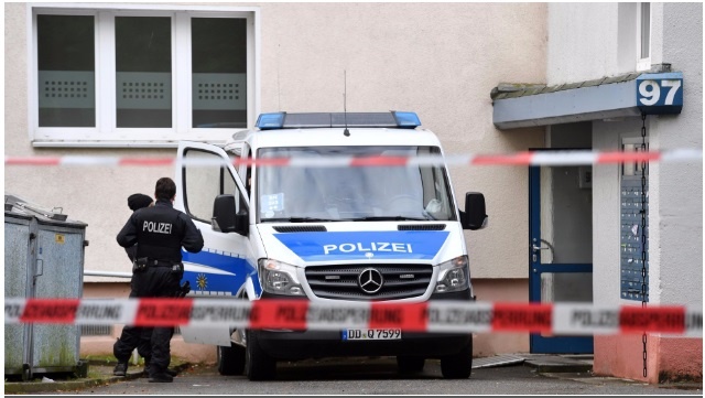 German bomb plot suspect kills self in Saxony prison cell
