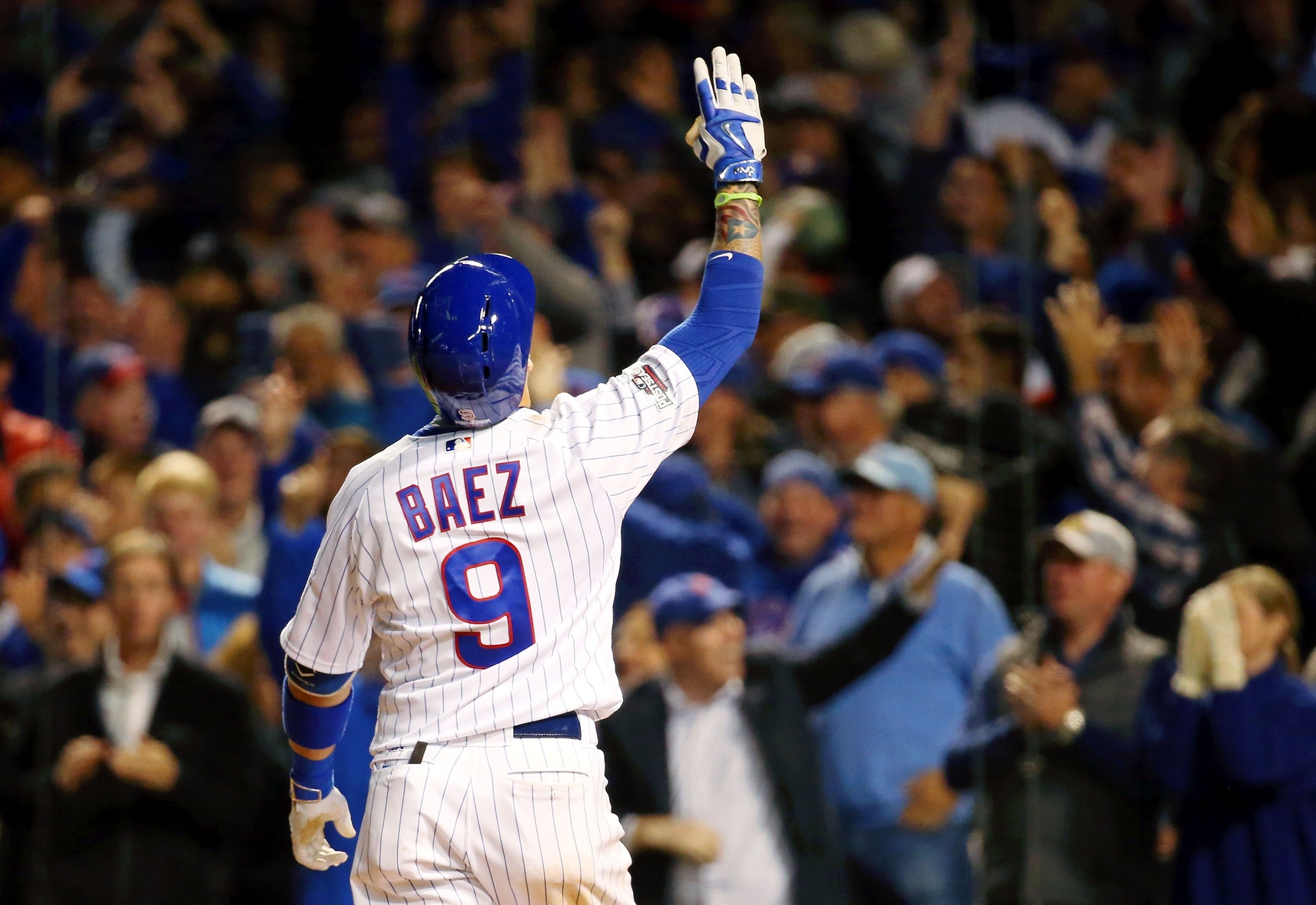 Cubs seize 2-0 NLDS lead on Giants